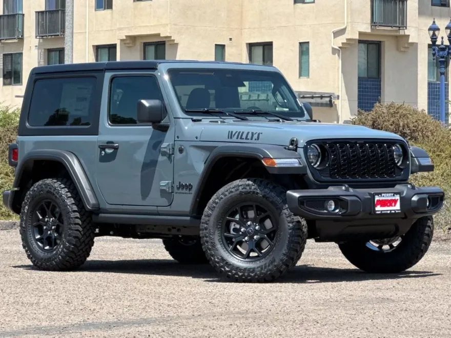 2025 Jeep Wrangler Willys photo 1