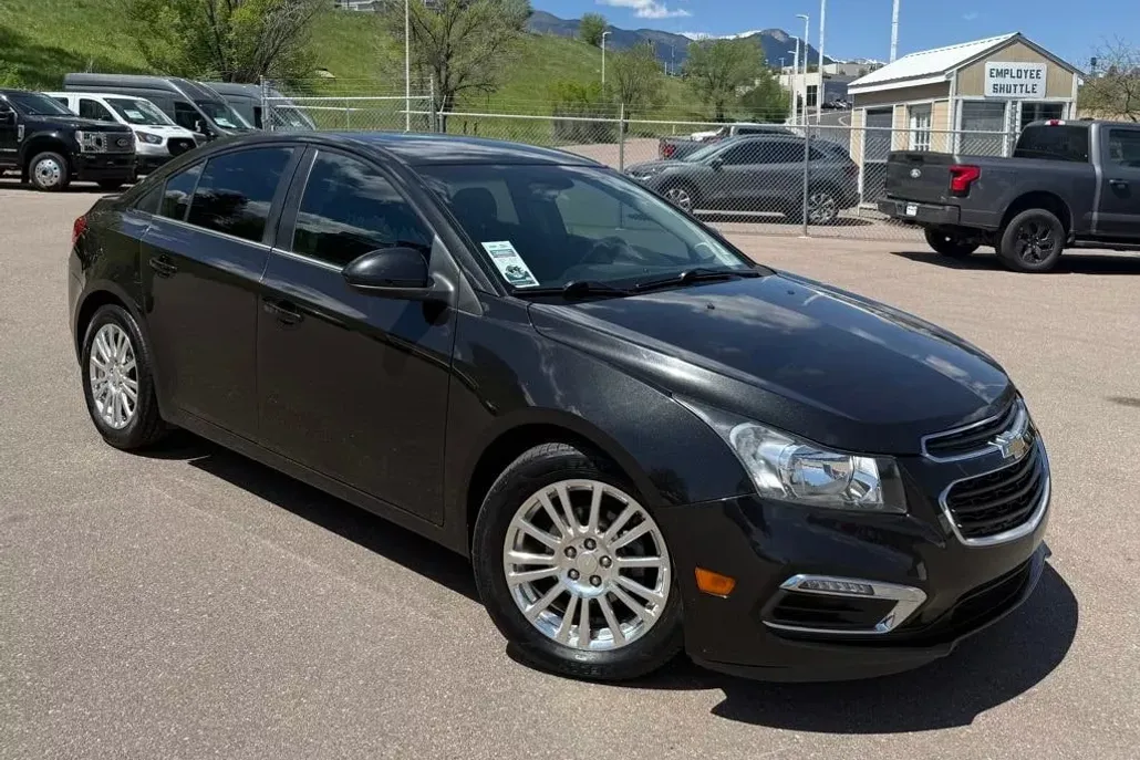 2015 Chevrolet Cruze Eco photo 1