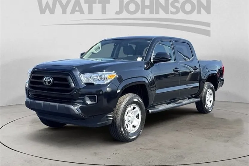 2022 Toyota Tacoma 4x4 SR photo 1