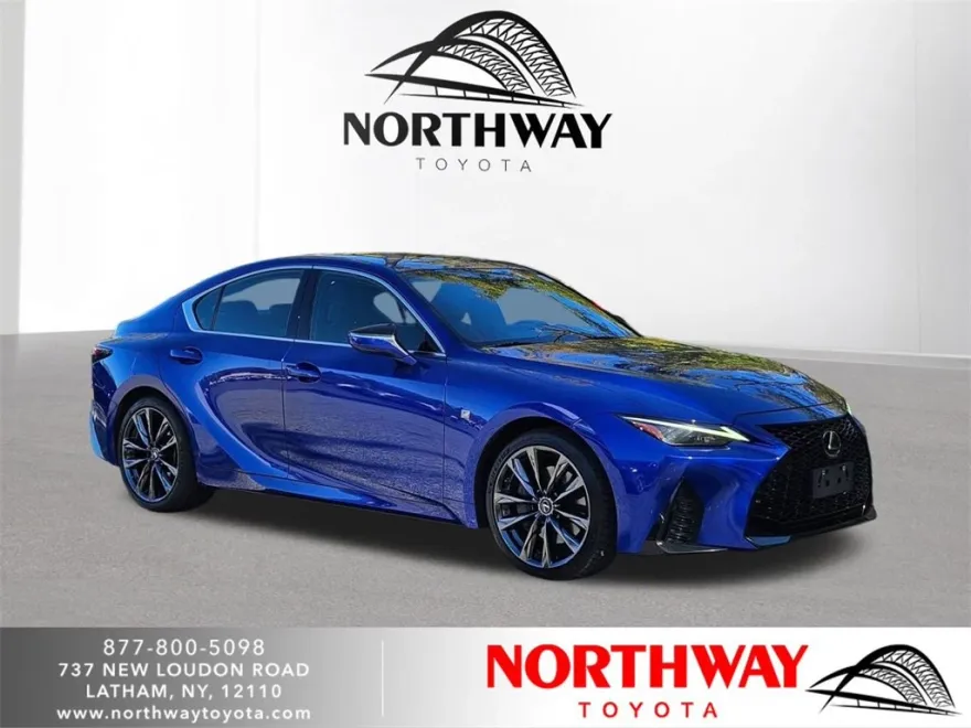2022 Lexus IS 350 F SPORT photo 1