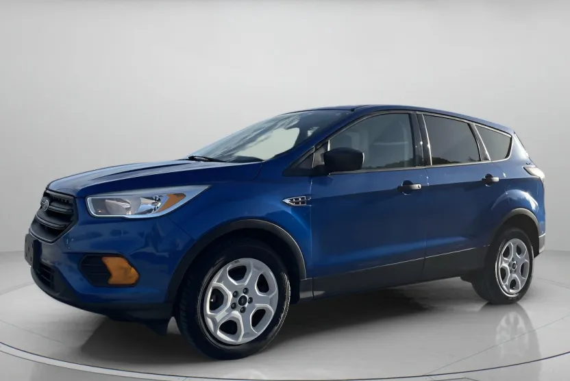 2017 Ford Escape S photo 1
