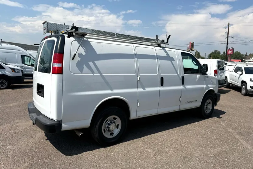 2020 Chevrolet Express Cargo Van 2500 photo 1