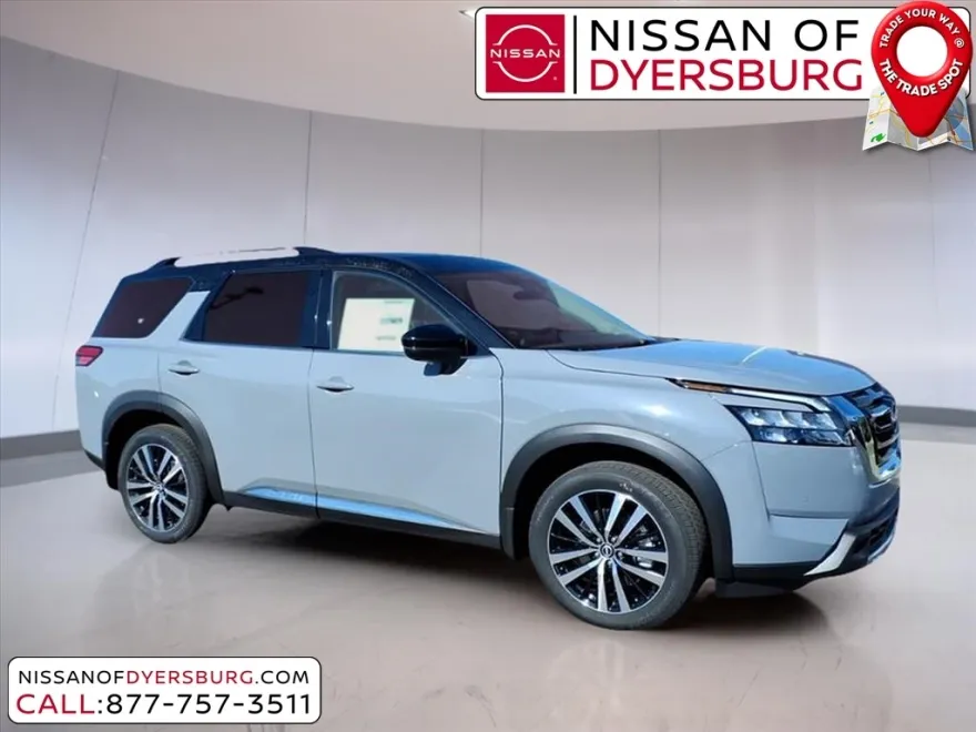 2025 Nissan Pathfinder Platinum photo 1