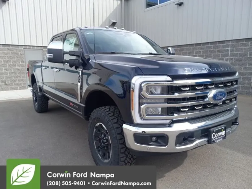 2025 Ford F-350 King Ranch photo 1