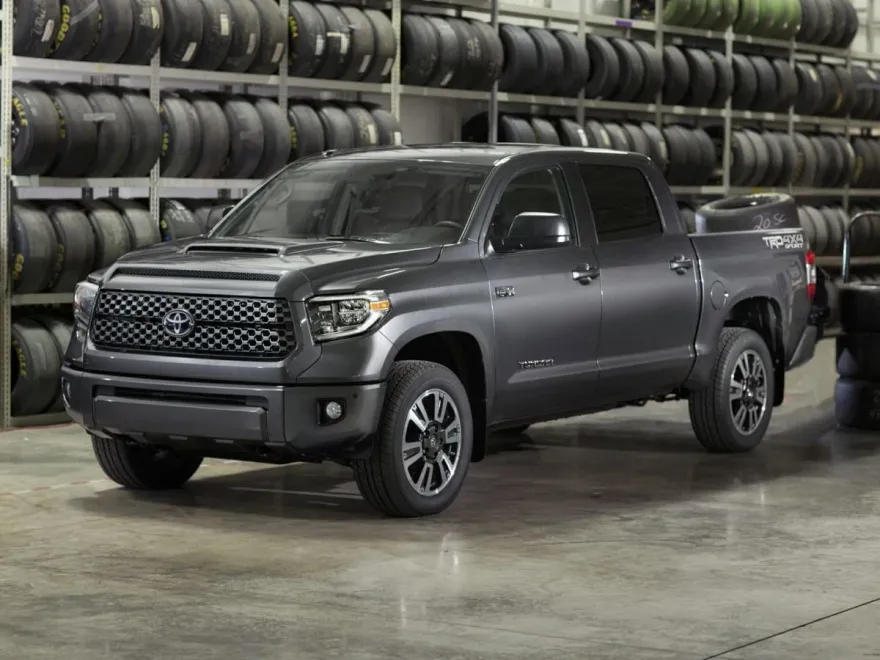 2020 Toyota Tundra SR5 CrewMax photo 1