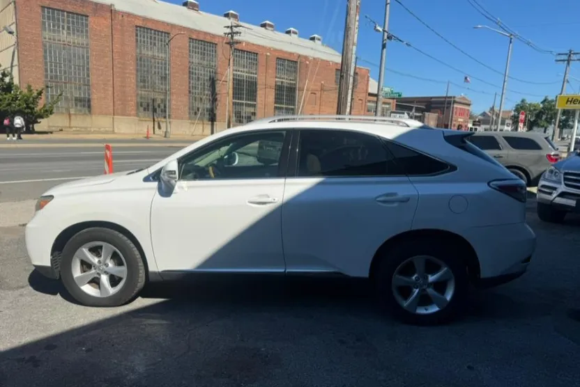 2010 Lexus RX 350 photo 1