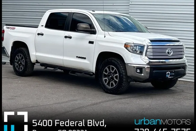 2018 Toyota Tundra SR5 photo 1