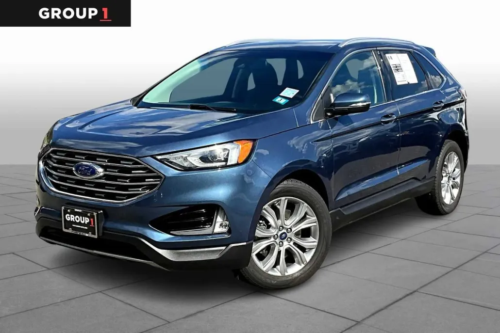 2019 Ford Edge Titanium photo 1