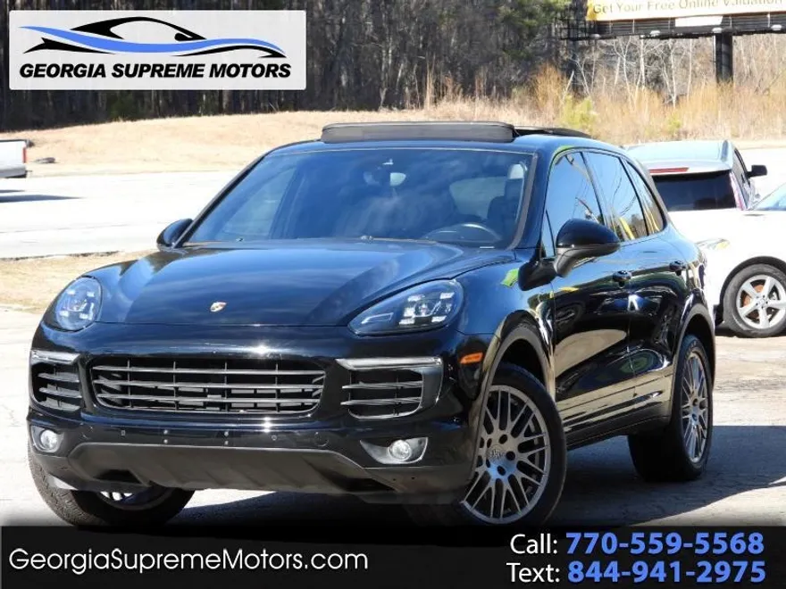 2016 Porsche Cayenne photo 1