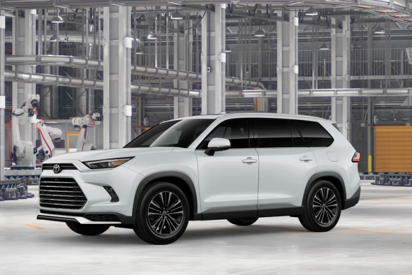 2026 Toyota Grand Highlander Hybrid MAX Platinum photo 1