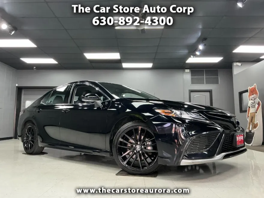 2023 Toyota Camry XSE photo 1