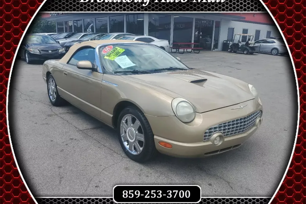 2005 Ford Thunderbird photo 1