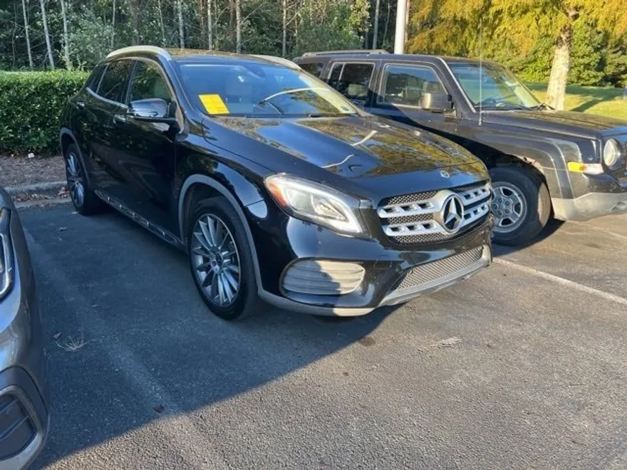 2018 Mercedes Benz GLA 250 4MATIC photo 1