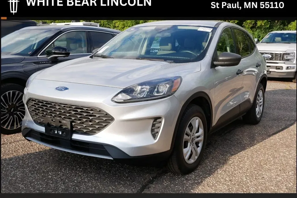 2020 Ford Escape S photo 1