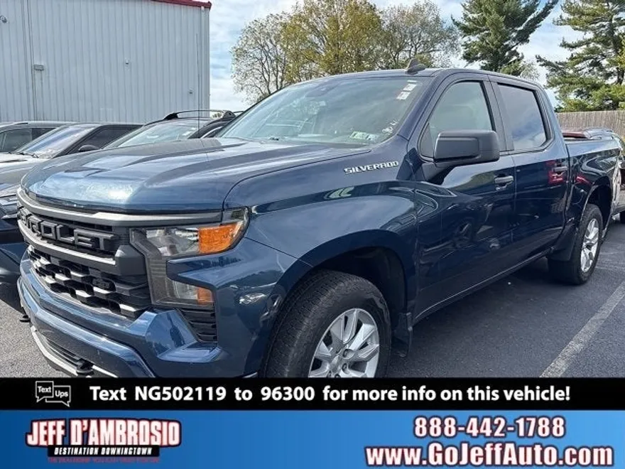 2022 Chevrolet Silverado 1500 Custom photo 1