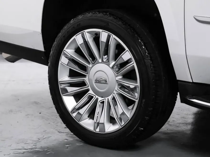 2019 Cadillac Escalade ESV Luxury photo 62
