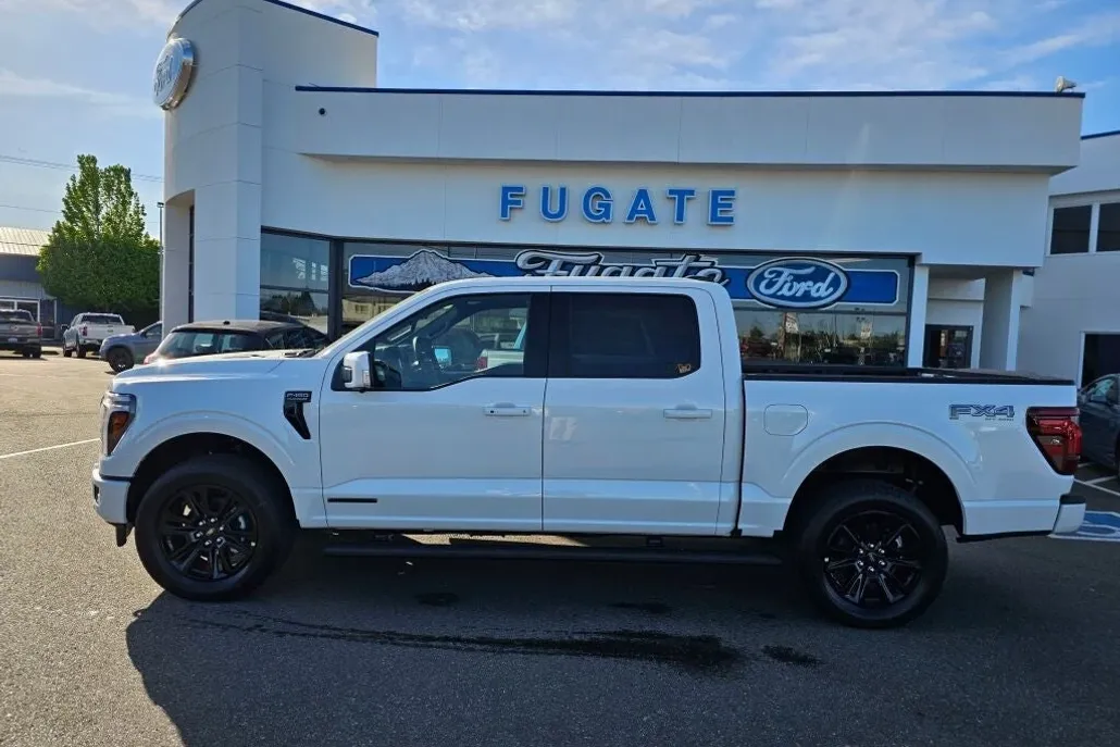 2025 Ford F-150 Platinum photo 1