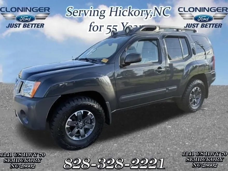 2015 Nissan Xterra PRO-4X photo 1