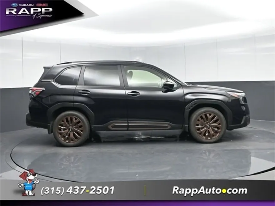 2025 Subaru Forester Sport photo 1