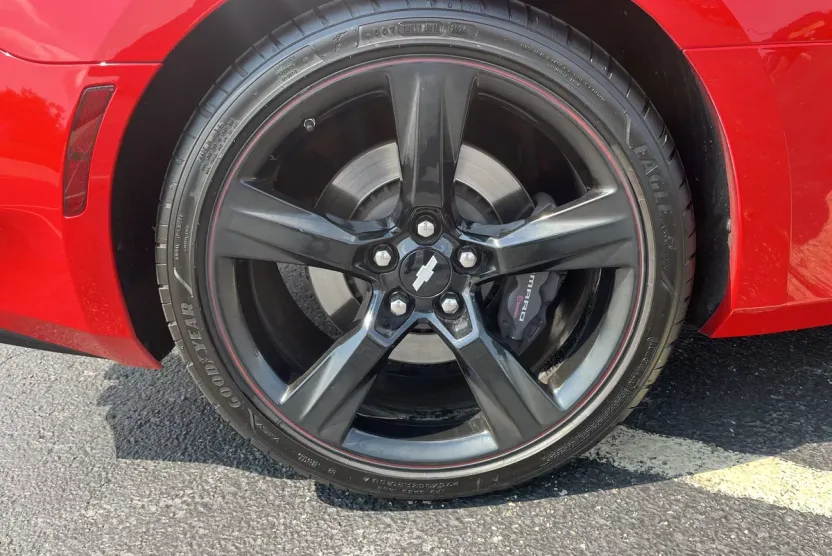 2017 Chevrolet Camaro SS photo 1