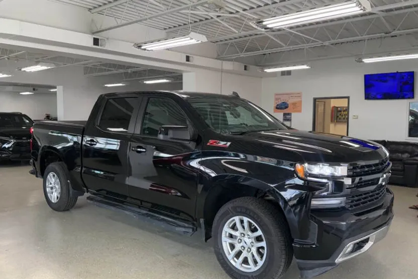 2020 Chevrolet Silverado 1500 RST photo 1