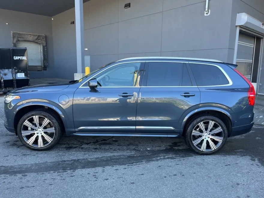 2024 Volvo XC90 Recharge T8 Plus photo 2