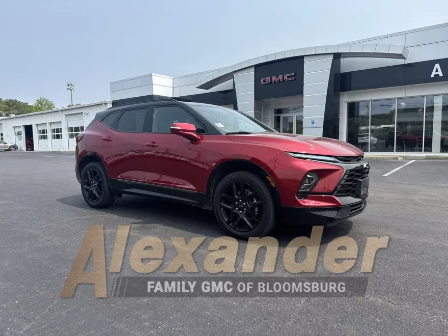 2023 Chevrolet Blazer RS photo 1