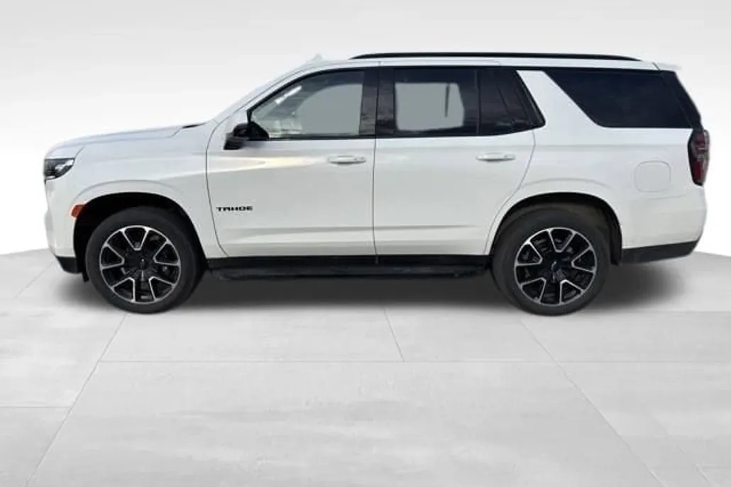 2024 Chevrolet Tahoe RST photo 1