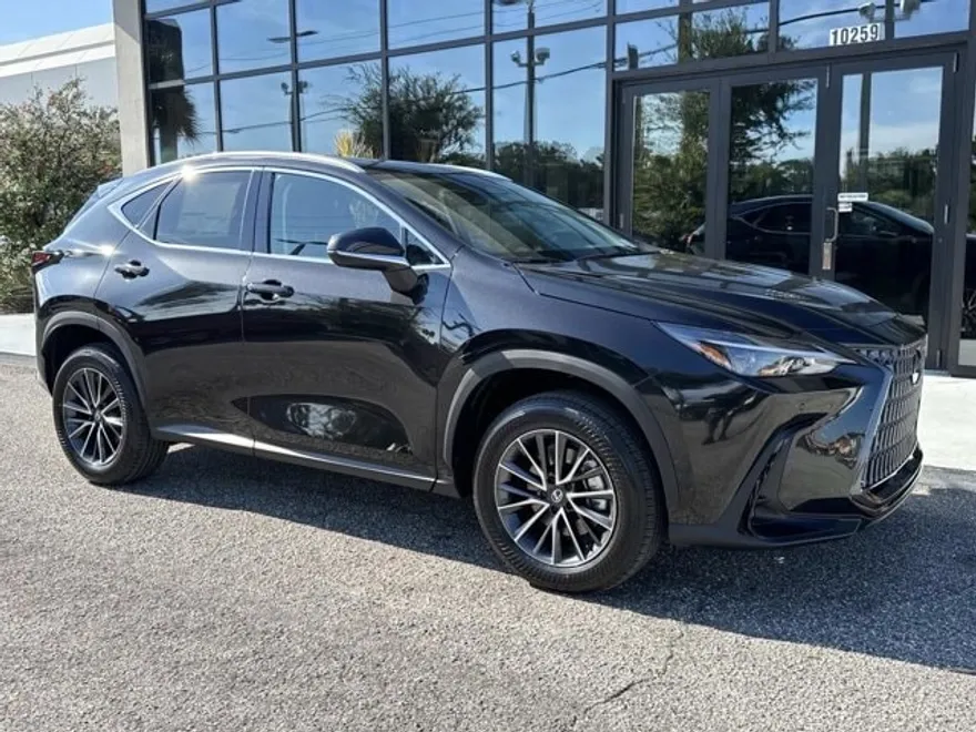 2026 Lexus NX 350 photo 1