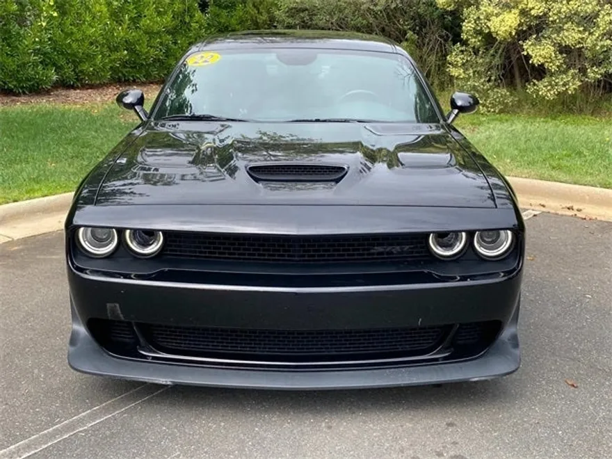 2022 Dodge Challenger R/T Scat Pack Widebody photo 1