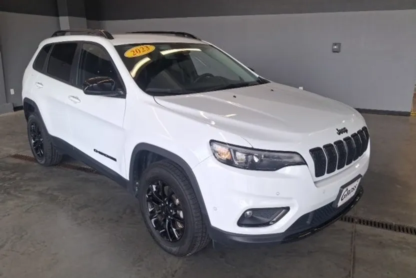 2023 Jeep Cherokee Altitude Lux photo 1