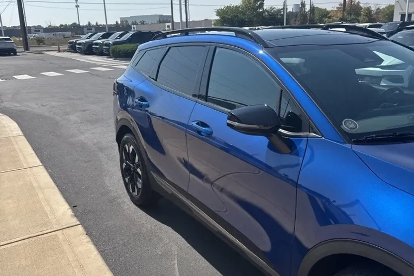 2024 Kia Sportage X-Line photo 1