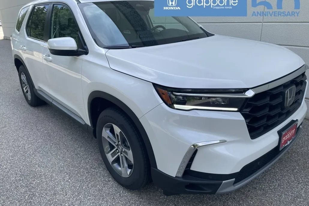 2025 Honda Pilot EX-L photo 1