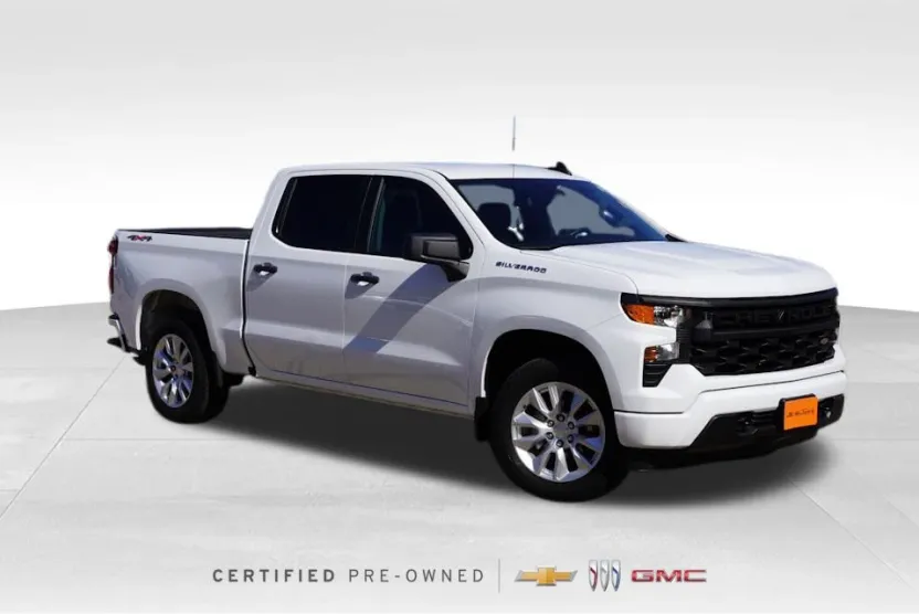 2024 Chevrolet Silverado 1500 Custom photo 1