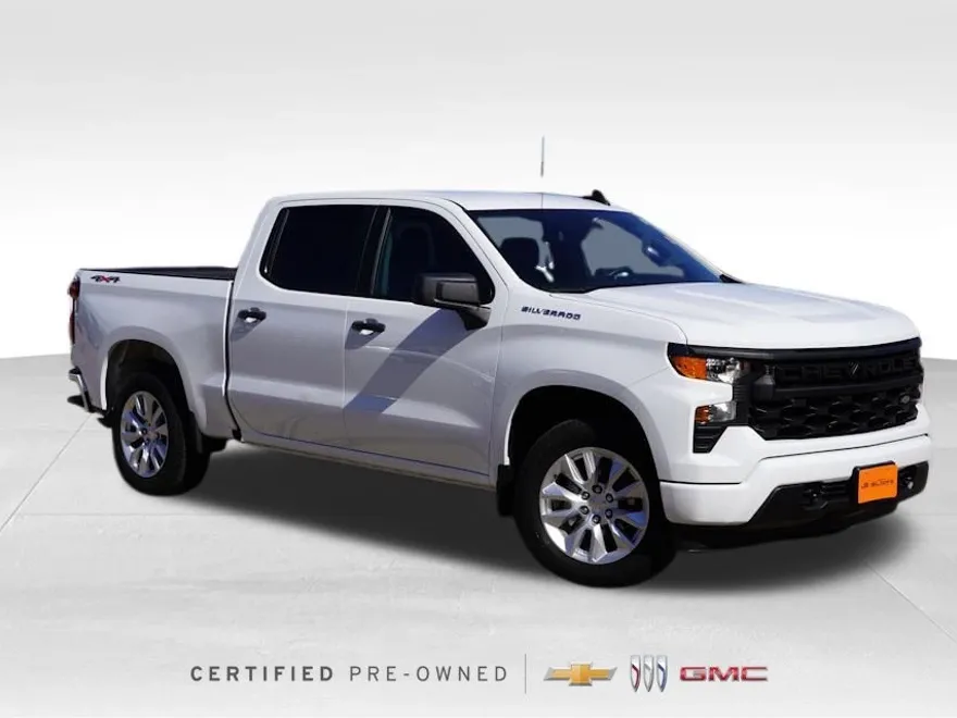 2024 Chevrolet Silverado 1500 Custom photo 1