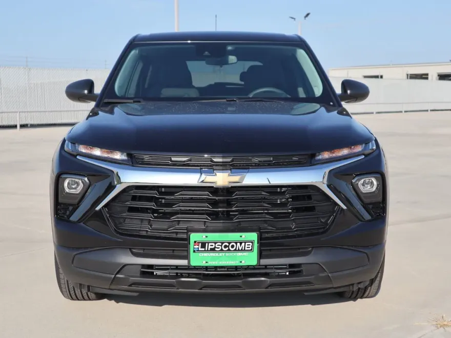 2026 Chevrolet Trailblazer LS photo 1