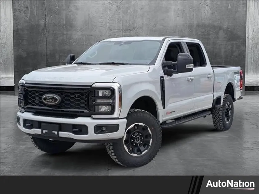 2025 Ford F-250 Lariat photo 1