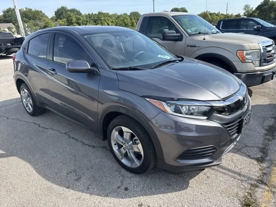 2019 Honda HR-V LX photo 1