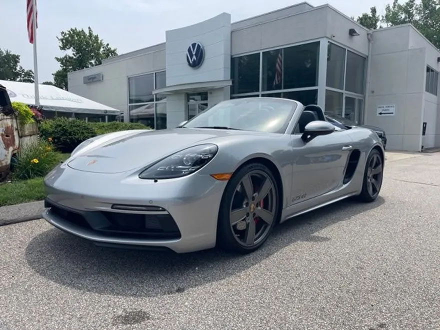 2022 Porsche Boxster photo 1