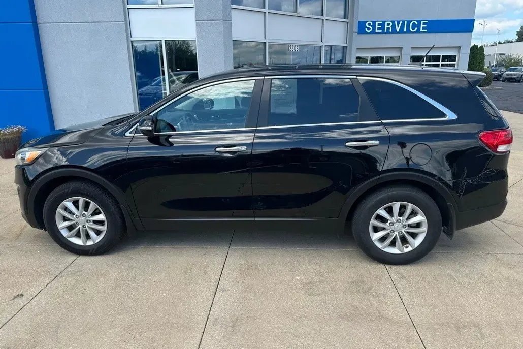 2018 Kia Sorento L photo 1