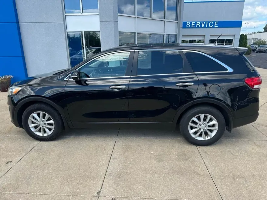 2018 Kia Sorento L photo 1