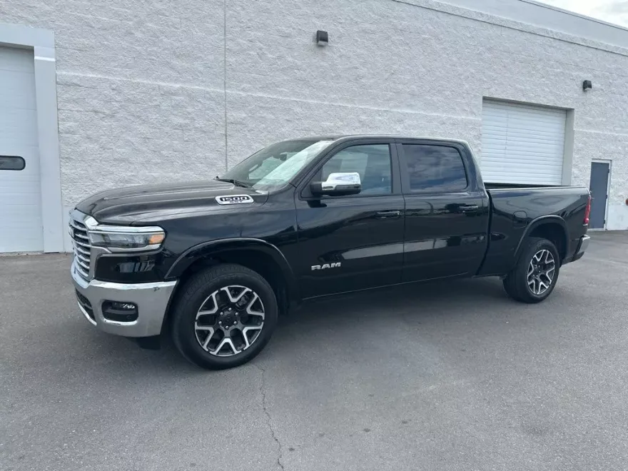 2025 Ram 1500 Laramie photo 1