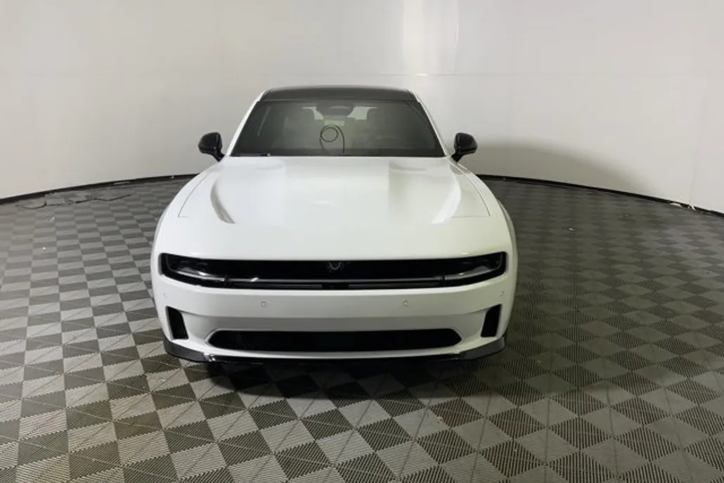 2024 Dodge Charger Daytona R/T photo 1