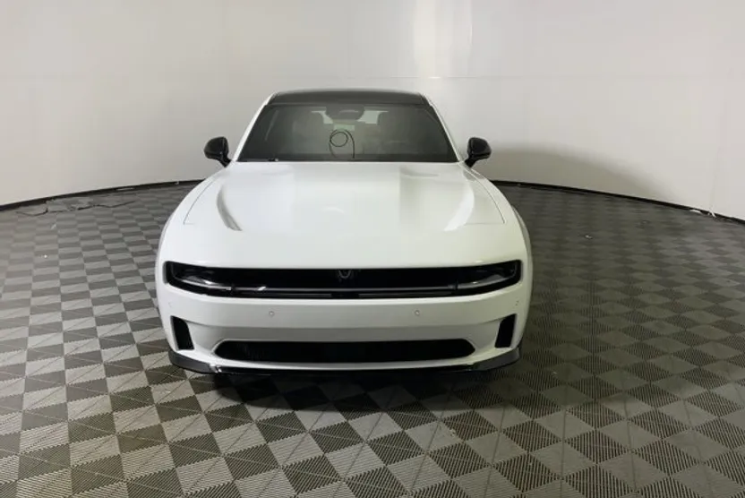 2024 Dodge Charger Daytona R/T photo 1