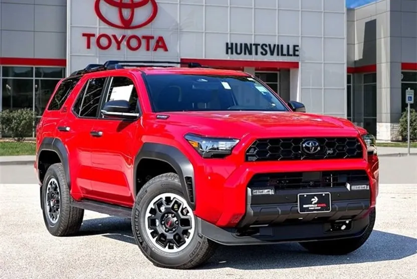 2025 Toyota 4Runner Off-Road 4WD TRD photo 1