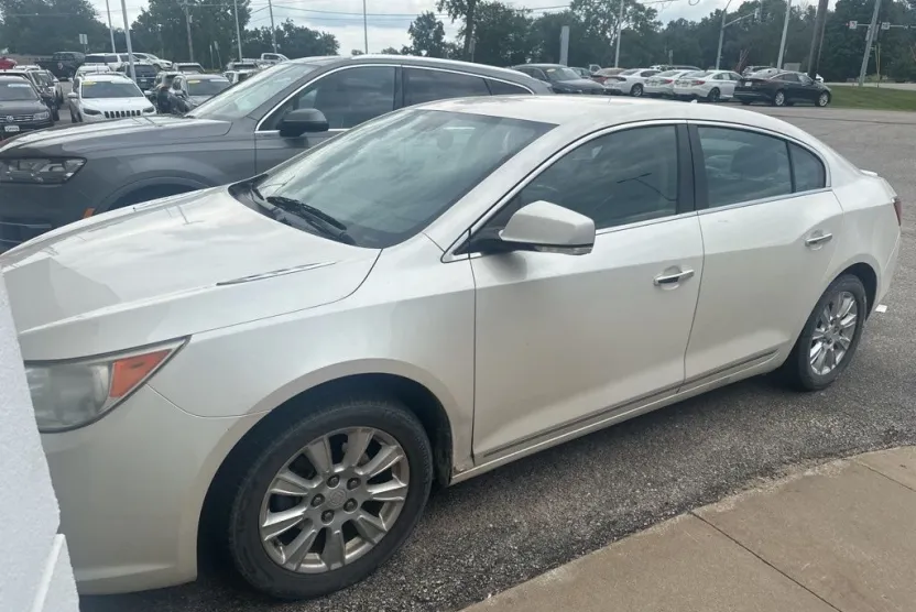 2012 Buick LaCrosse Premium photo 1