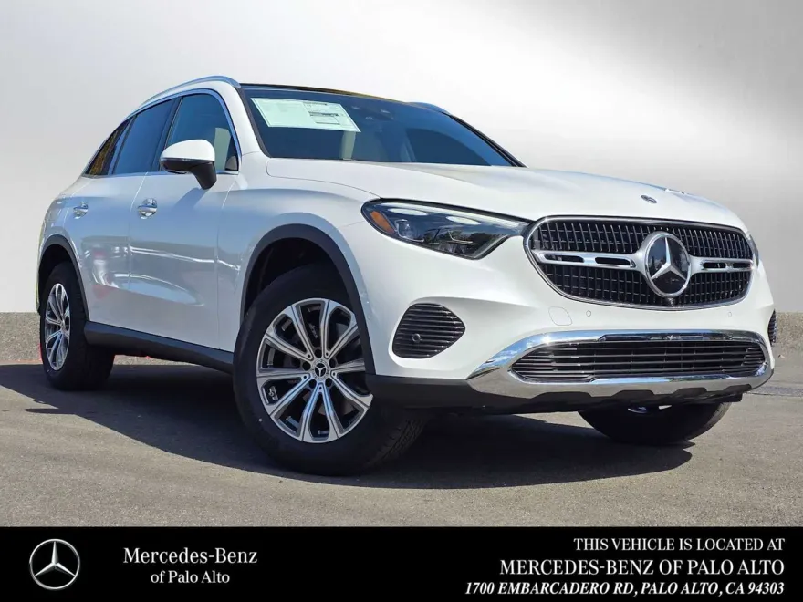 2026 Mercedes Benz GLC 300 4MATIC photo 1