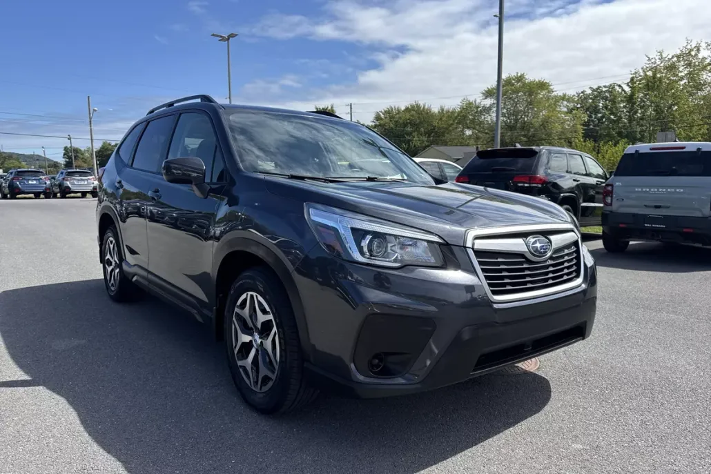 2019 Subaru Forester Premium photo 1