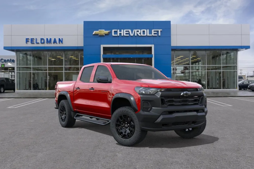 2026 Chevrolet Colorado Trail Boss photo 1