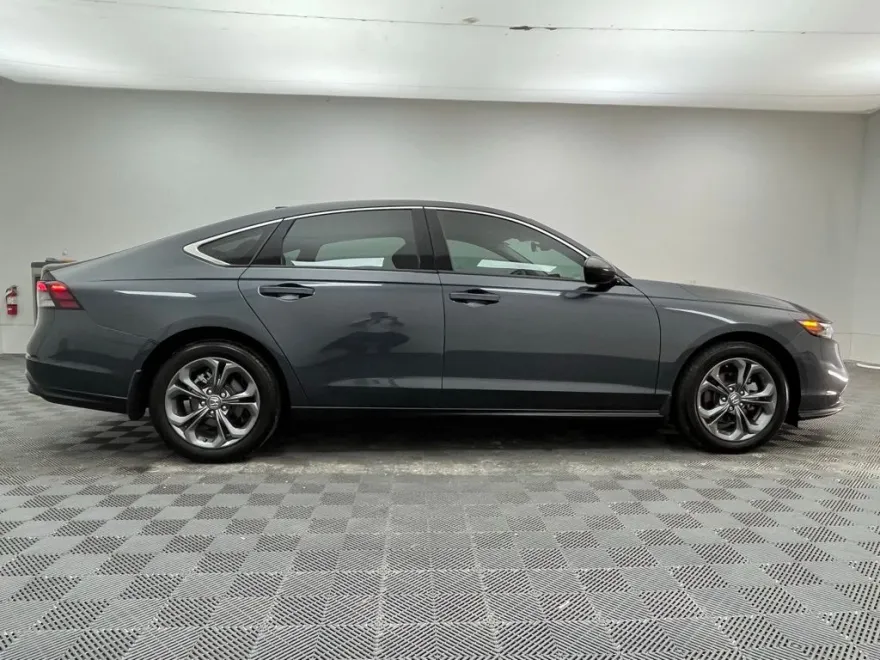 2024 Honda Accord EX photo 1